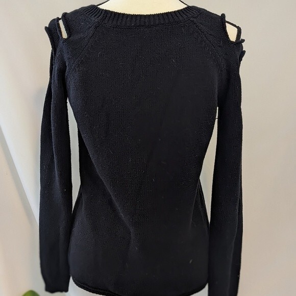 EUC - G by Guess Cold Shoulder Cutout Black Sweater - S - Picture 3 of 7